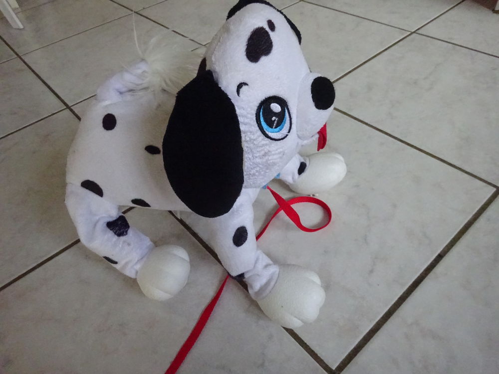CHIEN Toufou Jeux / jouets