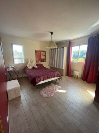  Villa  vendre 6 pices 139 m