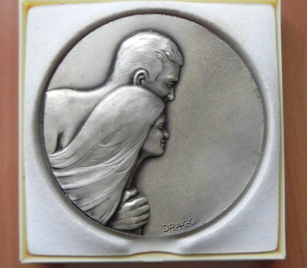 M&eacute;daille De Drago, Grav&eacute;e Pierre Baudis , Mariages &Agrave; Toulous Bijoux et montres