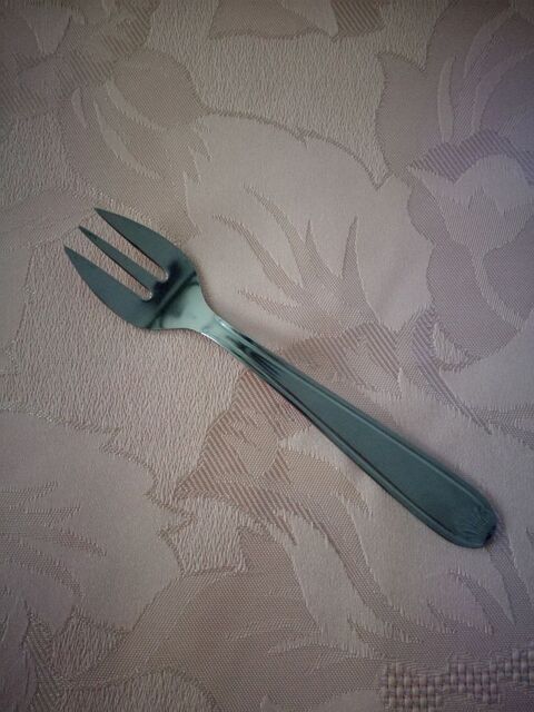 Fourchette  dessert
6 Barentin (76)