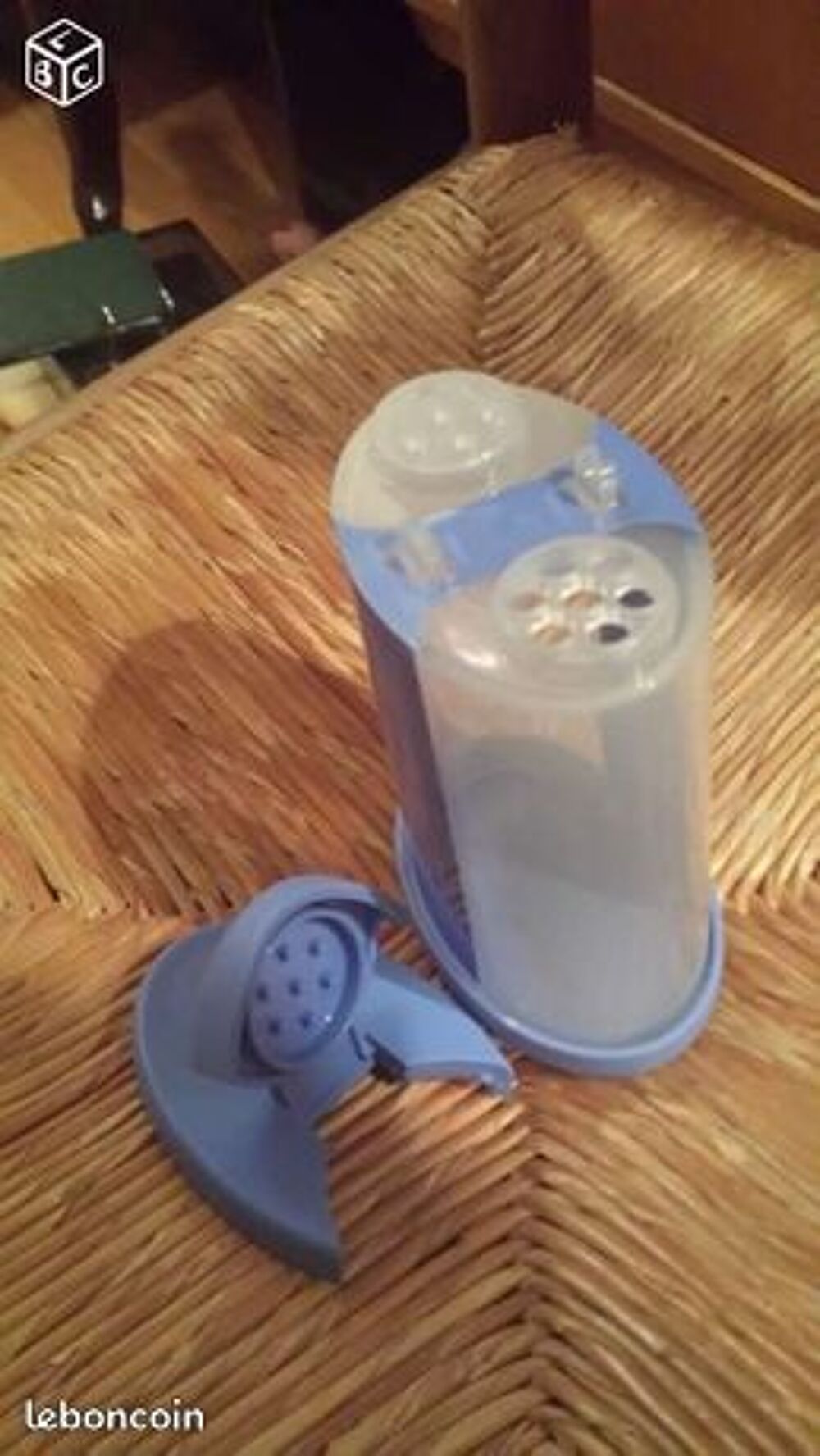 Boite &agrave; &eacute;pices tupperware et autres Décoration