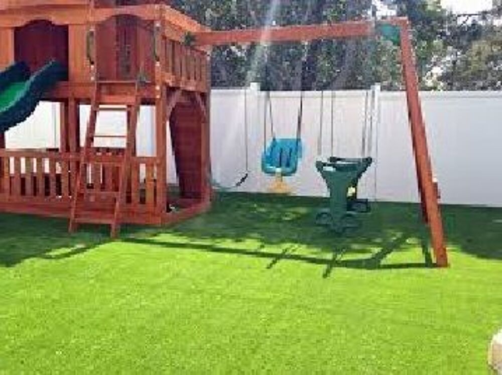 Gazons synth&eacute;tiques - Qualit&eacute; pro Jardin