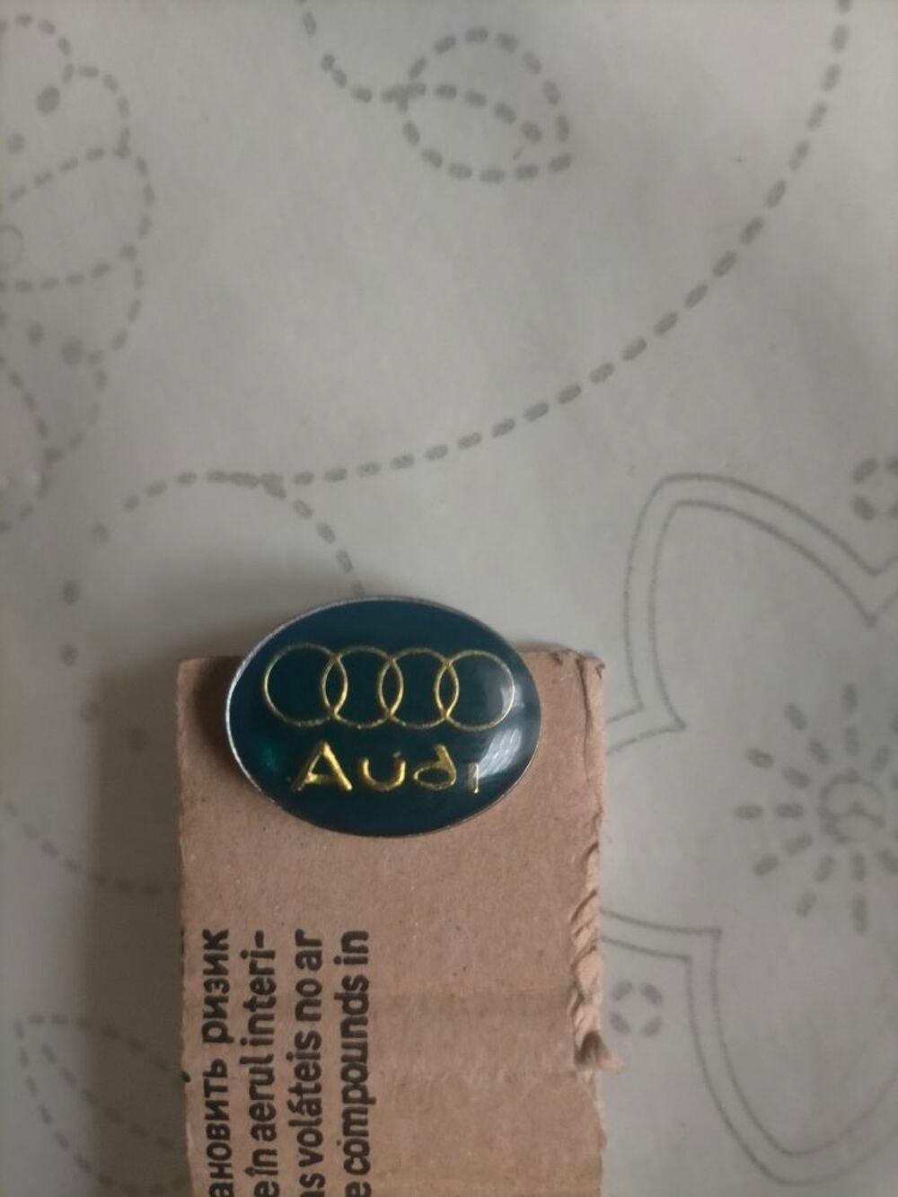 pin's audi 