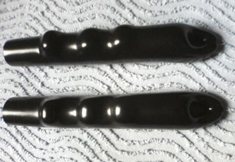 2 poignes en PVC noir pour tube D 25mm NEUVES
3 Aubin (12)