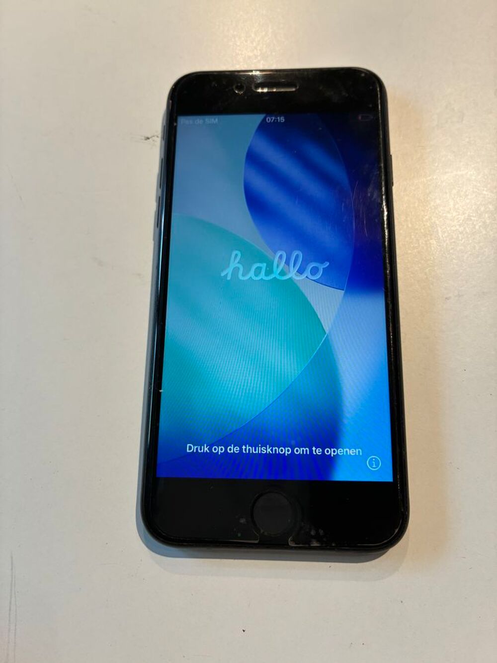iPhone SE2 128Go Téléphones et tablettes