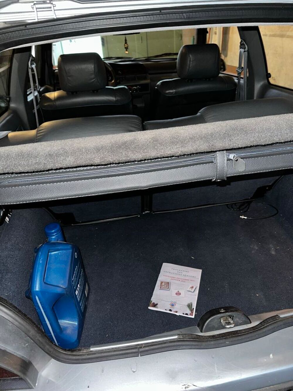 Clio 1.4i Baccara A 1992 occasion 84100 Orange