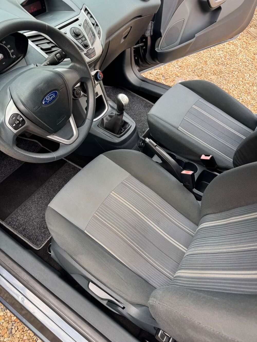 Fiesta 1.4 TDCi 68 Titanium 2009 occasion 17200 Saint-Sulpice-de-Royan