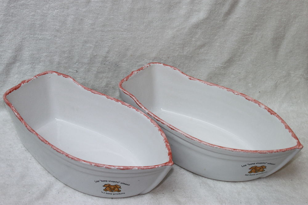 Plats c&eacute;ramiques en forme de bateau Cuisine