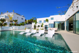  Villa  vendre 5 pices 650 m Marbella, spain