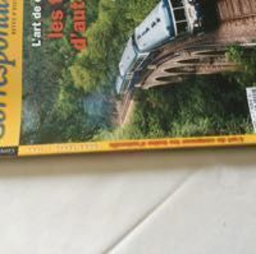 Correspondances. lot de deux revues d'histoire ferroviaire de 2004 Livres et BD