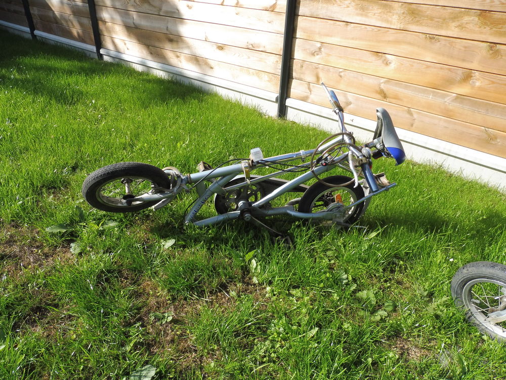 2 V&eacute;los pliants adulte Vélos