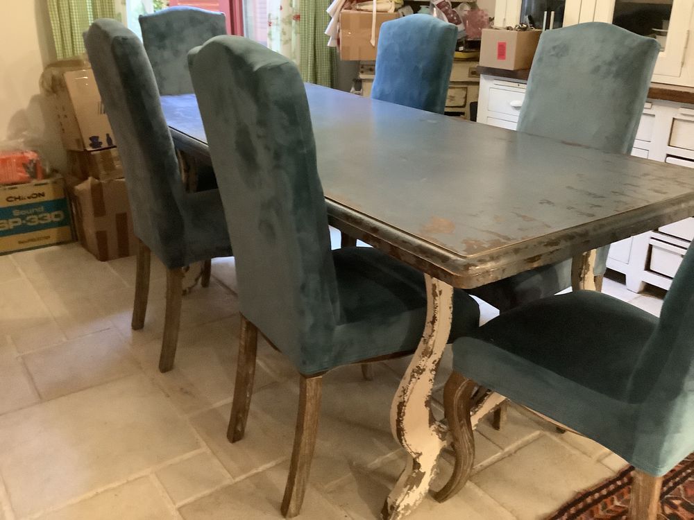 Table bois pieds sculpt&eacute;s style vintage Meubles