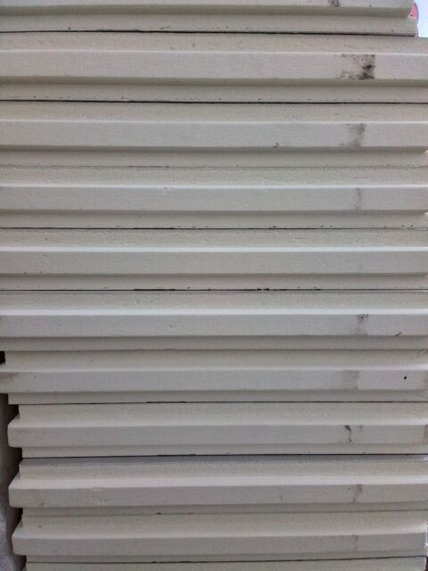  Recherche de 2 gros et grands radiateurs en fonte.. 0 Lisieux (14)