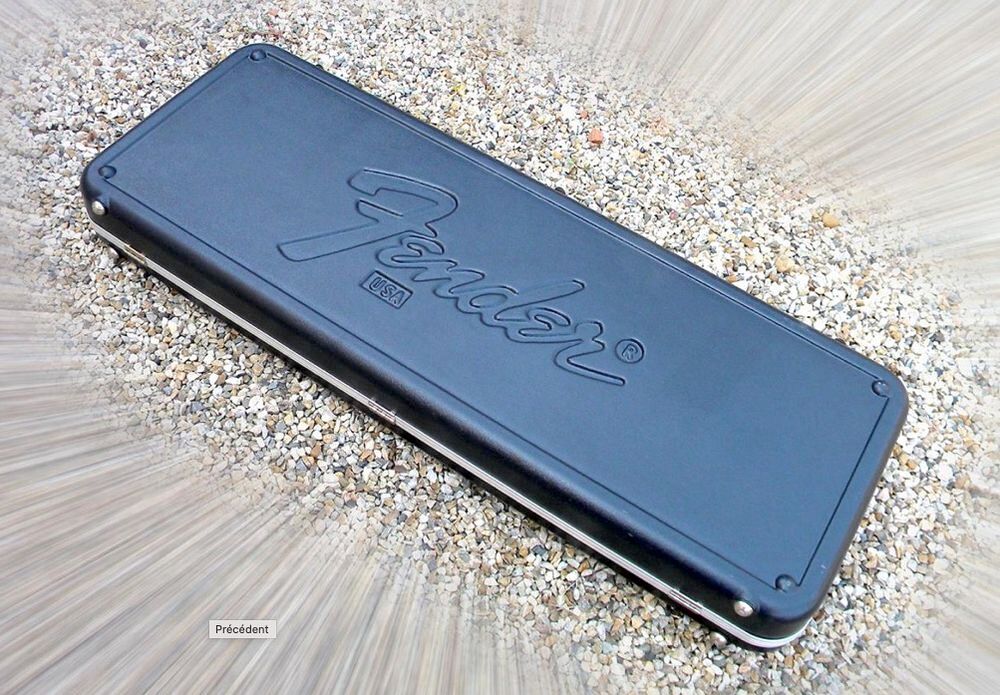 Etui Fender Flight Case Strat Plus 1990 Coque Moul&eacute;e Instruments de musique