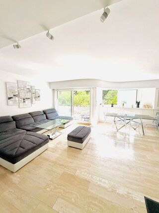  Appartement � vendre 4 pi�ces 130 m�