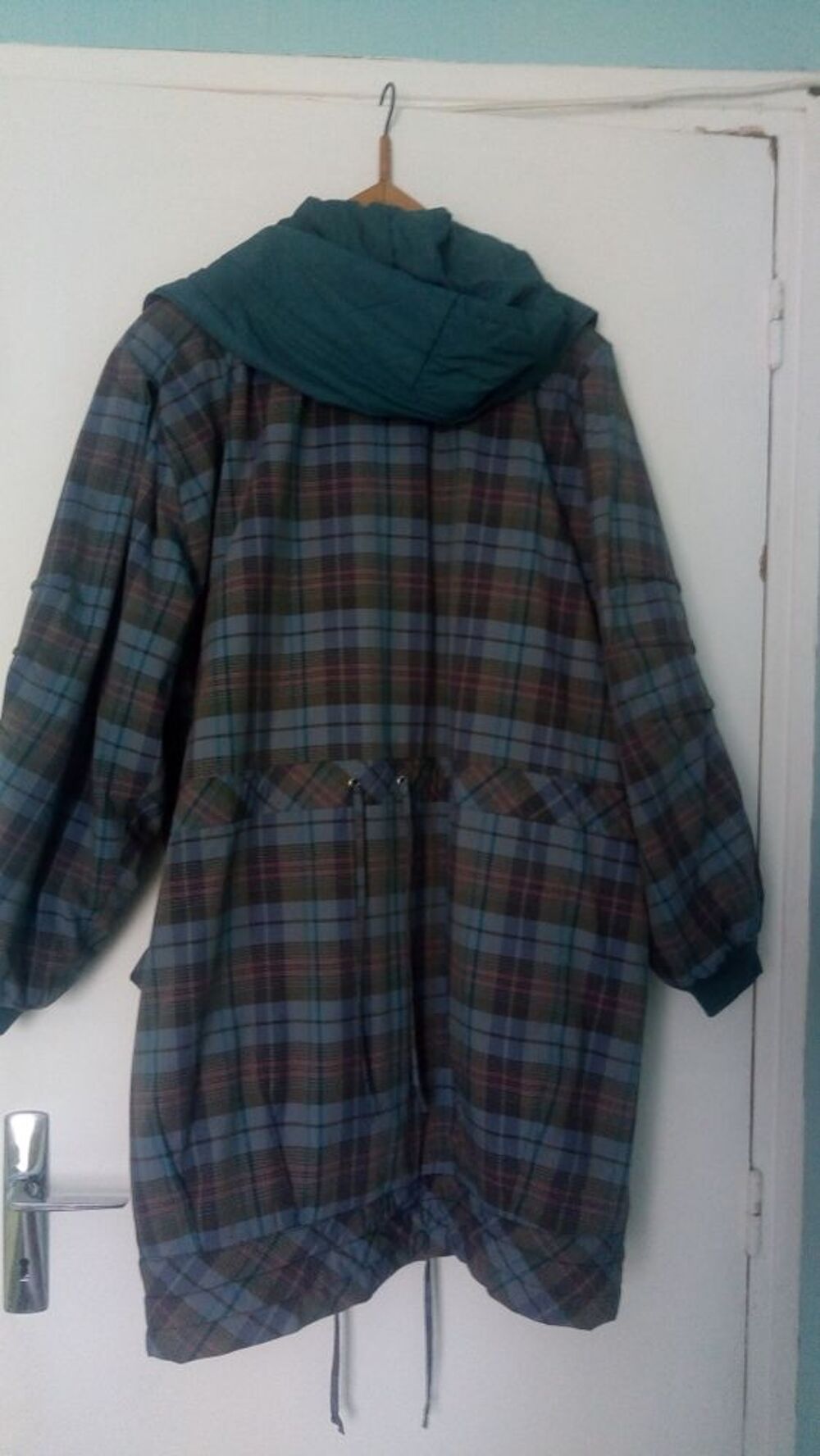 Manteau long &agrave; capuche Vêtements