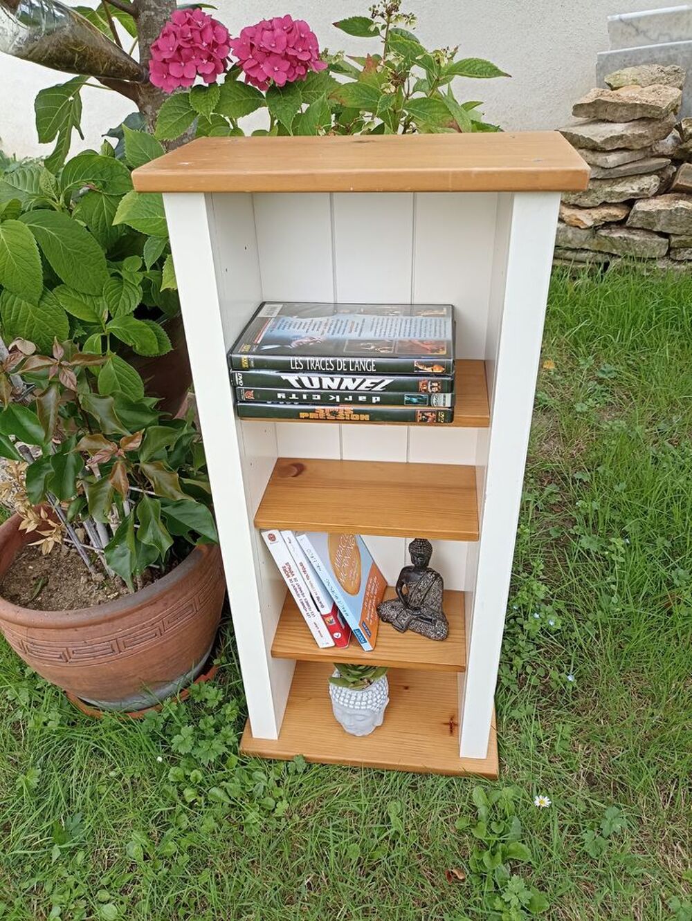 Meuble/&eacute;tag&egrave;re/biblioth&egrave;que en bois Meubles