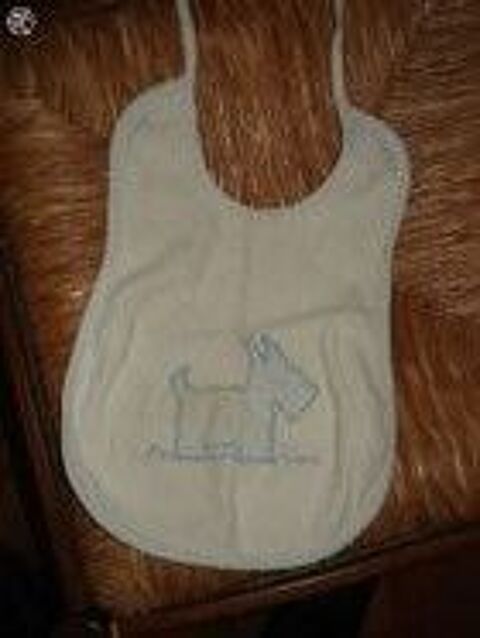 Petit bavoir b�b� ou poup�e motif petit chien 1 M�rignies (59)