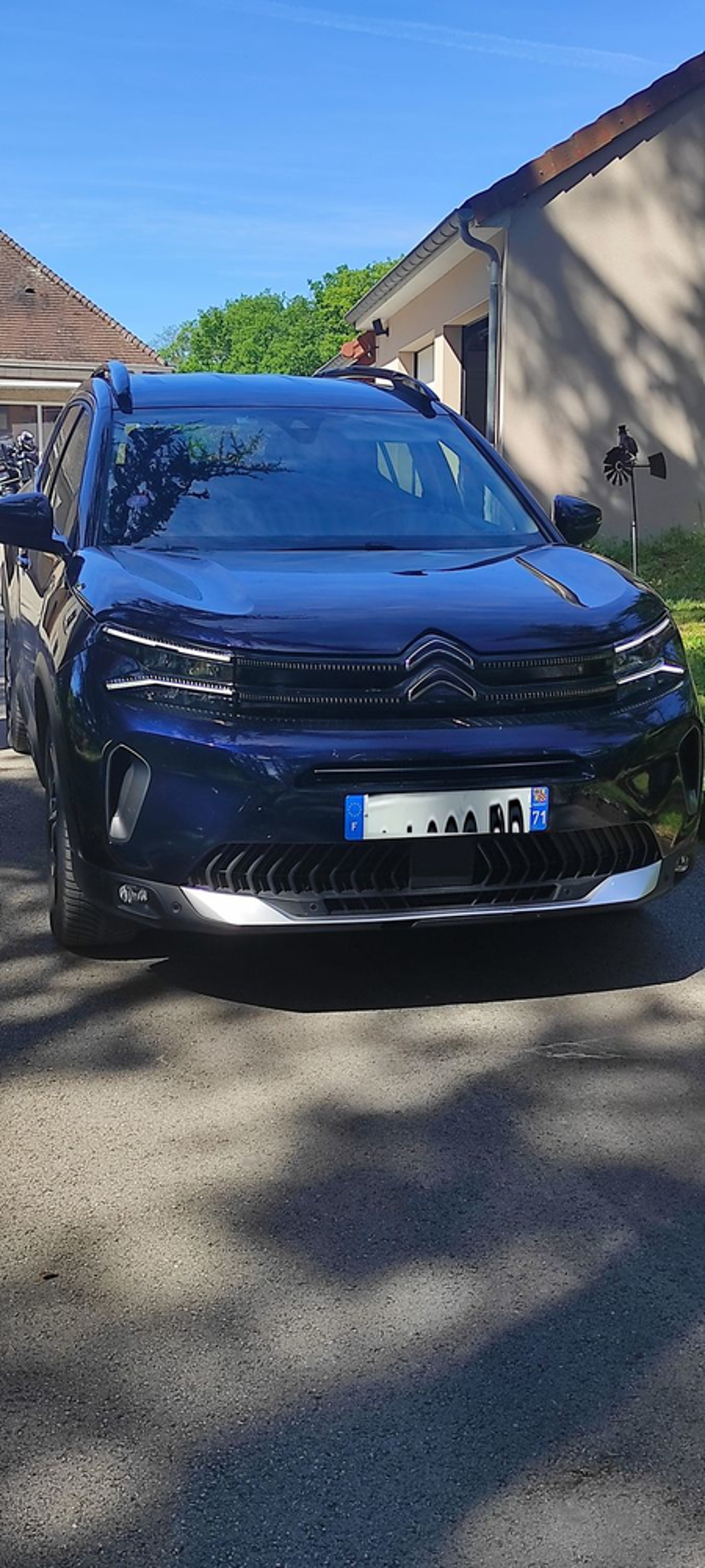 C5 aircross PURE TECH 130 SS EAT8 SCHINE . GARANTIE FABRICANT 10 ANS ET 180000 KM SUR LA MOTORISATION 2022 occasion 71100 Chalon-sur-Sa&ocirc;ne