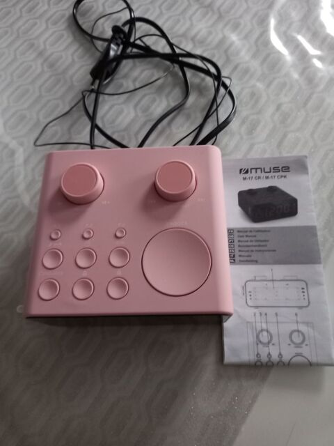 Radio r�veil rose MUSE 15 Notre-Dame-de-Bondeville (76)