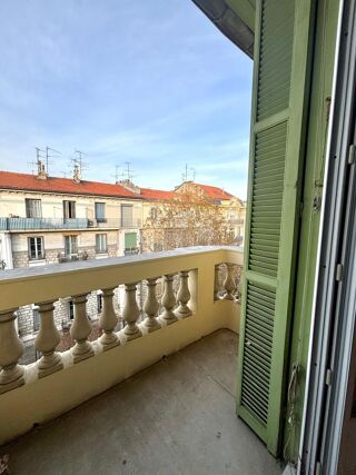  Appartement  vendre 3 pices 77 m