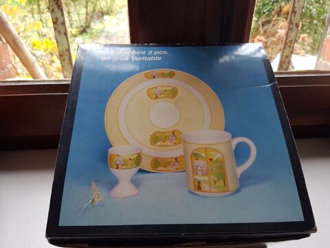 Coffret 3 pices en grs : assiette, tasse, cocotier 8 Aix-les-Bains (73)