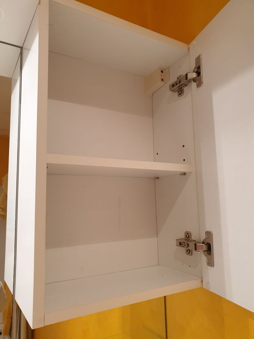 Petite armoire salle de bain Meubles