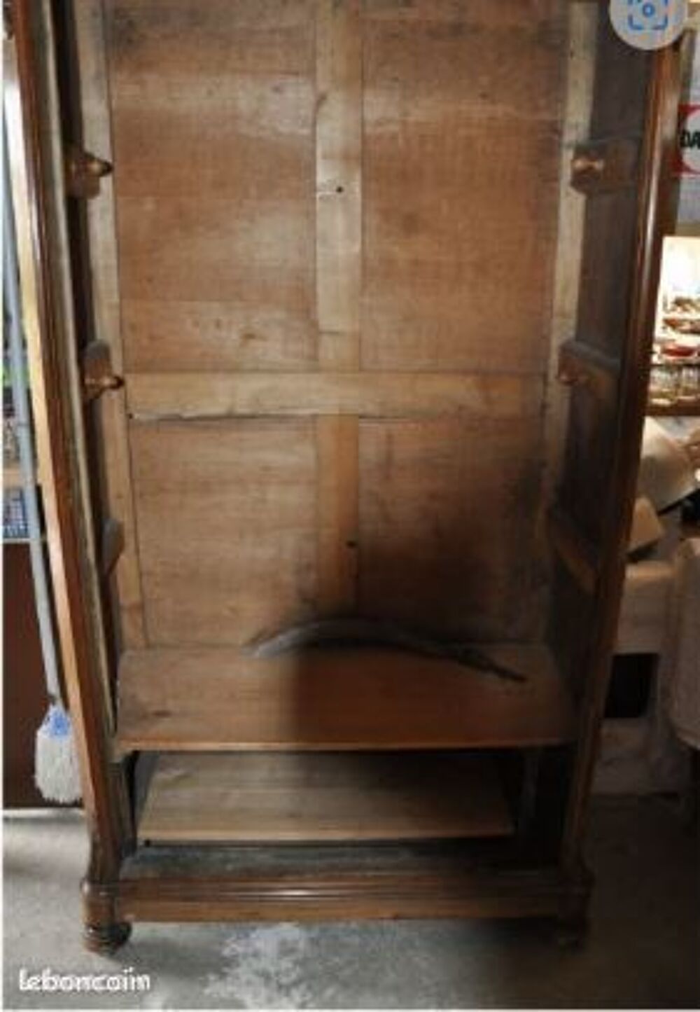Armoire bois massif en ronce de noyer Meubles