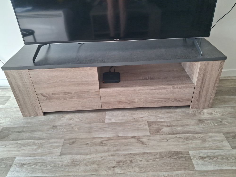 ensemble meuble t&eacute;l&eacute; table basse Meubles