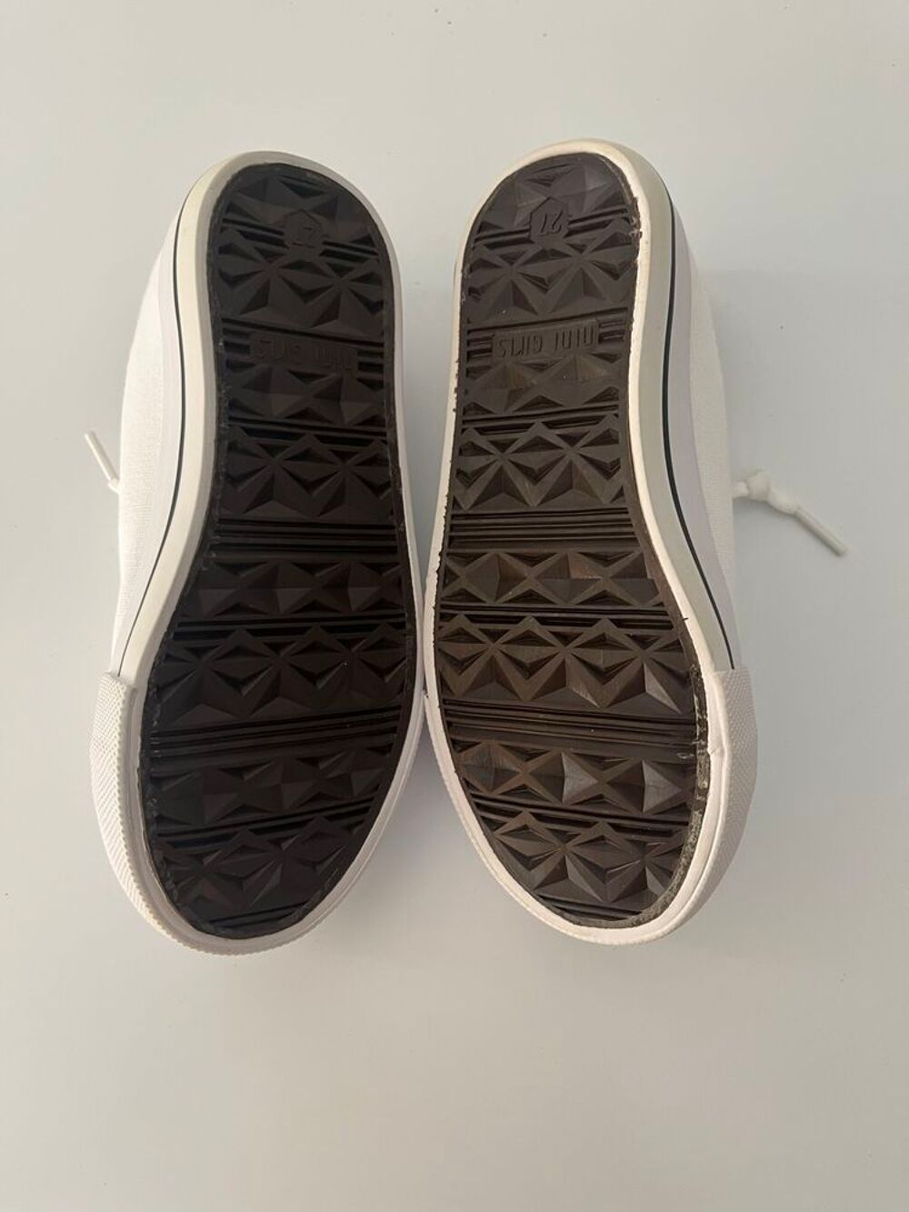 lot de 2 paires de baskets Nini &amp; Girls - Pointure 27 Chaussures