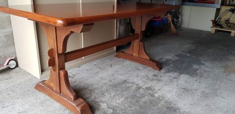 table en chene 200 Meyzieu (69)