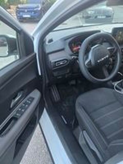 Jogger Hybrid 140 5 places Expression 2024 occasion 83260 La Crau