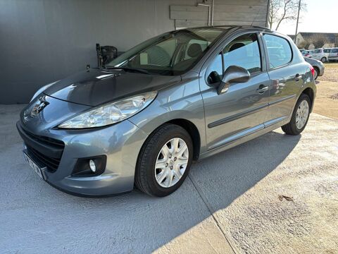 Peugeot 207 1.4 hdi 70 pack clim - r&eacute;gulateur 2010 occasion La Chapelle-Saint-Mesmin 45380