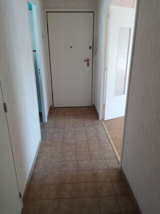  Appartement à louer 3 pièces 66 m² Saint-Étienne