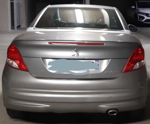 Peugeot 207 cc 1.6 HDi 110ch FAP BLUE LION Félin