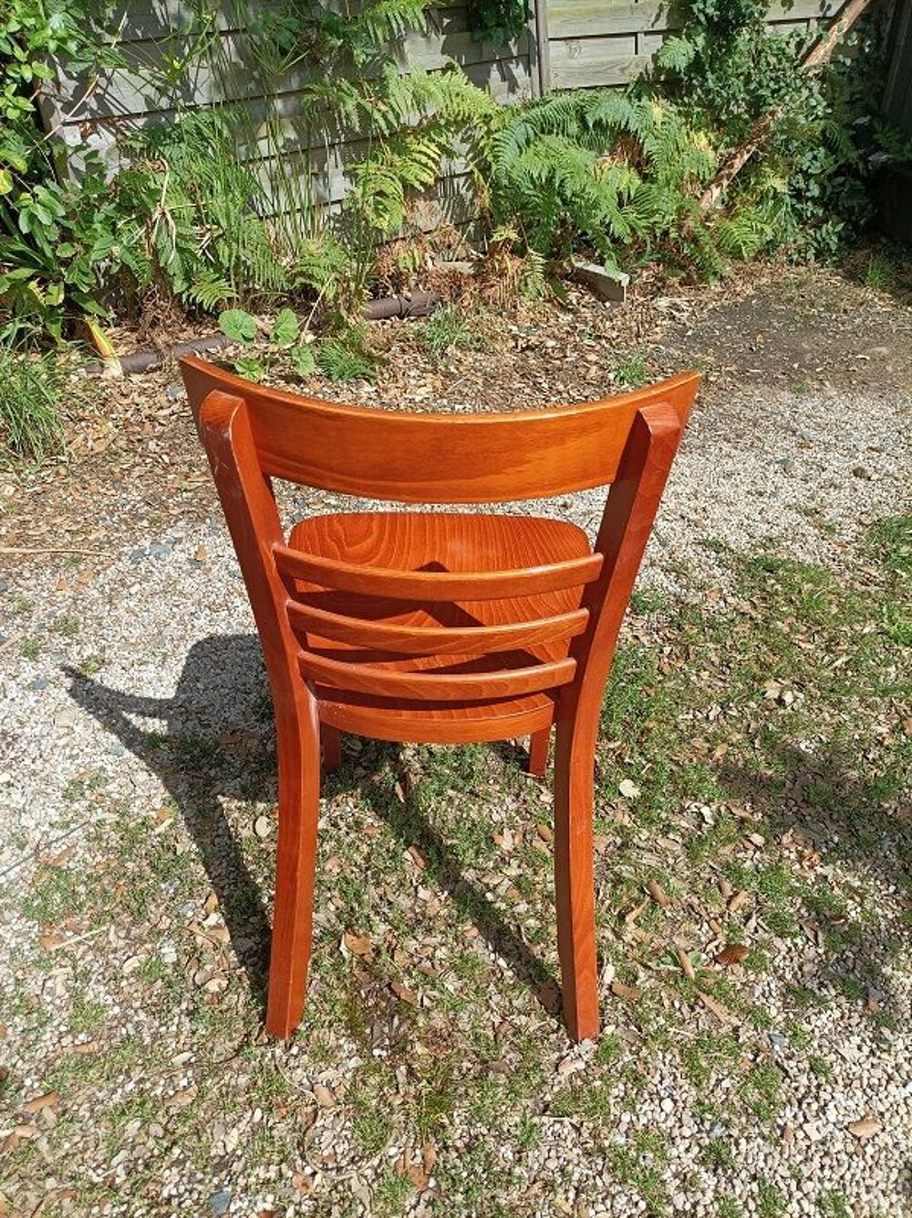 Chaise bois bistrot vernis dp 0923049 brocanteespritdantan Meubles