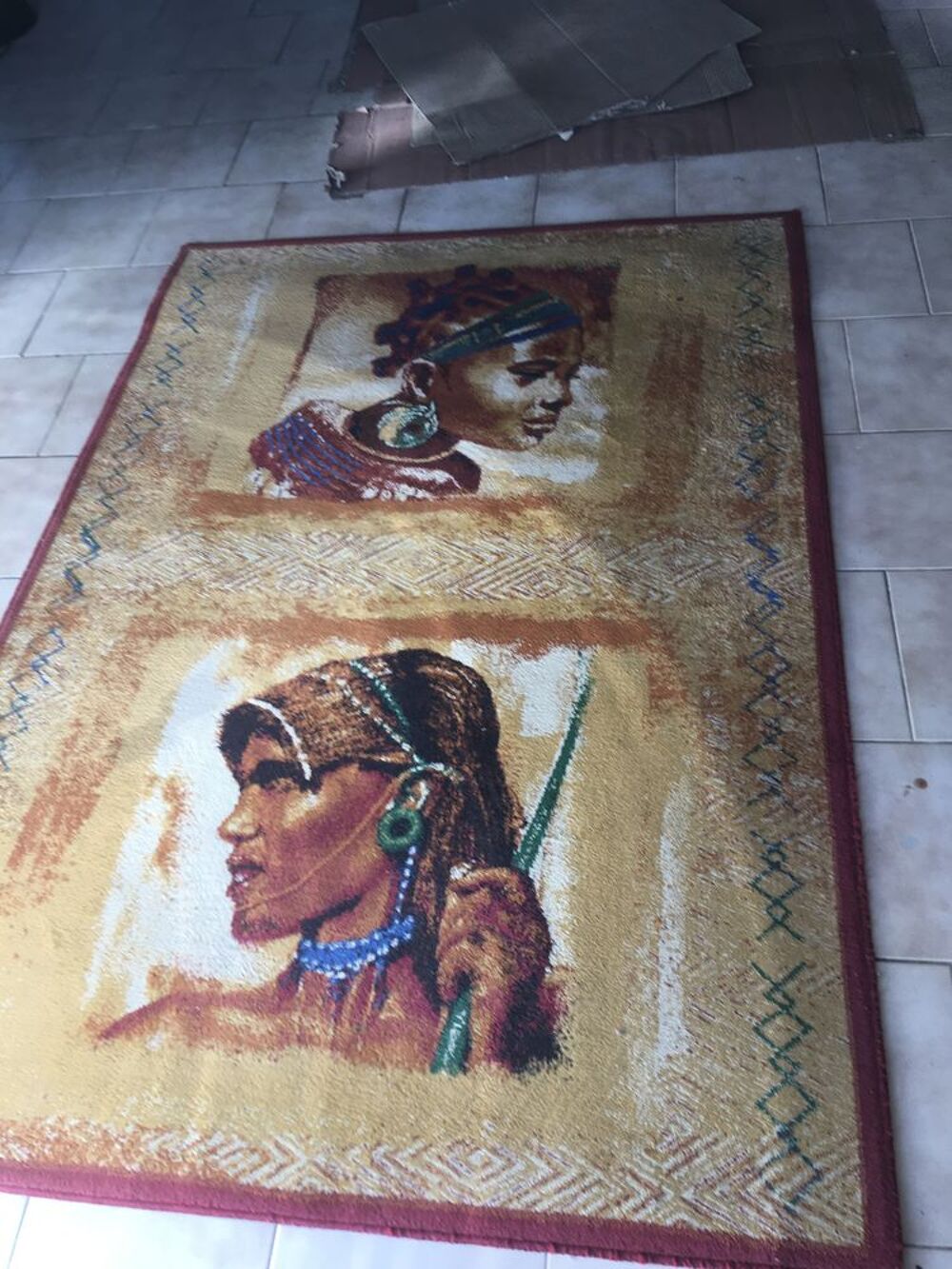 tapis de salon figures africaines 133x189 cm Décoration