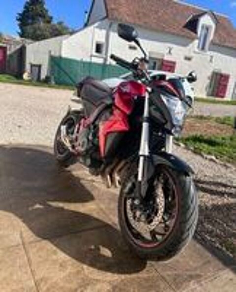 HONDA 2010 occasion 41100 Villemardy