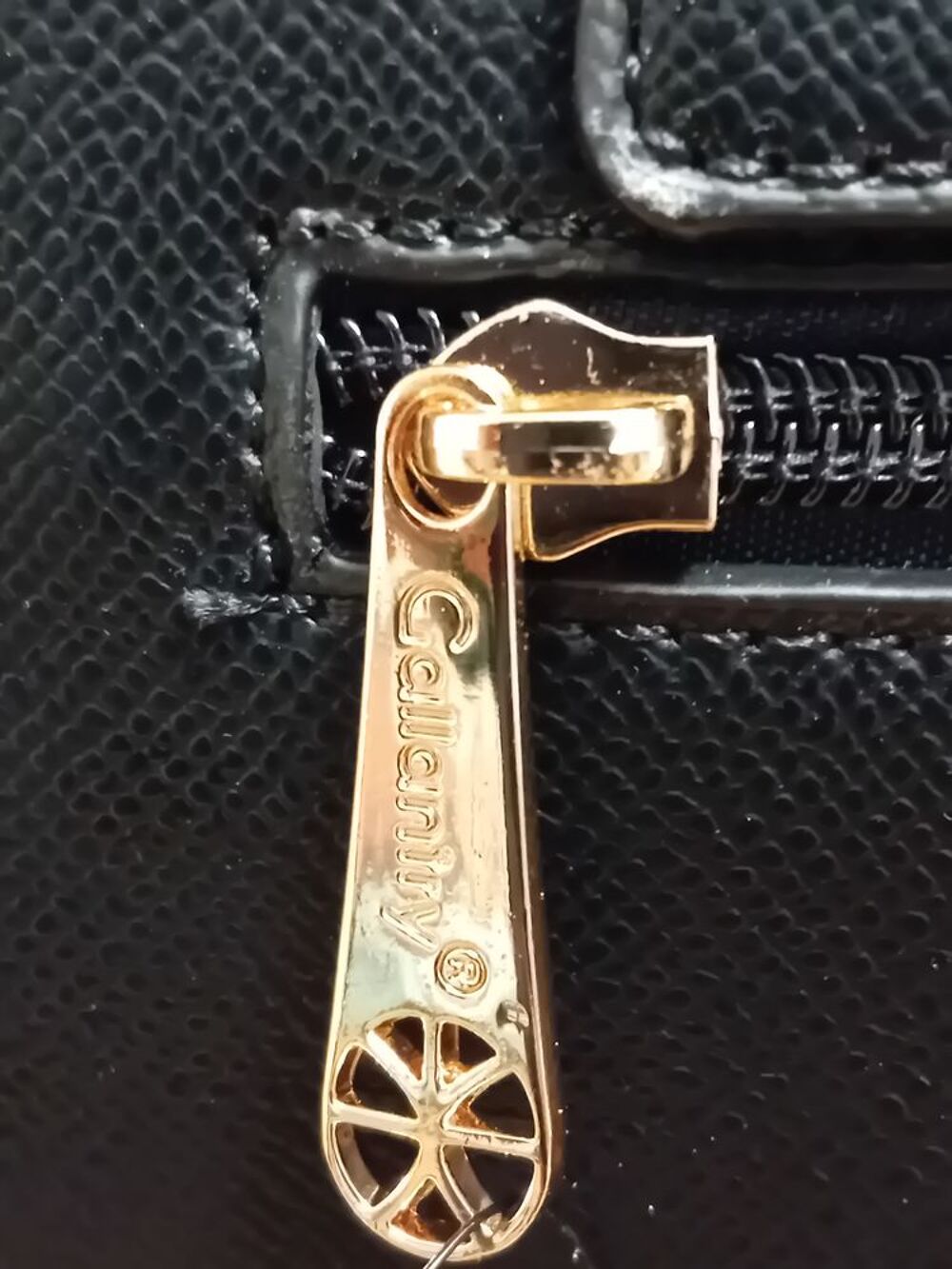 Sac cabas robuste et chic Gallantry femme &agrave; bandouli&egrave;re neuf Maroquinerie