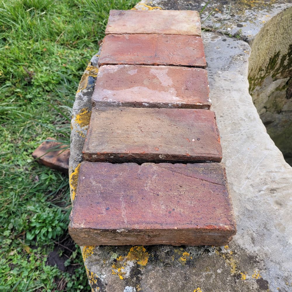 TUILES FA&Icirc;TI&Egrave;RE ANCIENNES TIGE DE BOTTE Bricolage