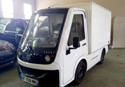 Deliver 3 Tropos 10kw caisse 3,5 m3 2022 occasion 78210 Saint-Cyr-l'&Eacute;cole