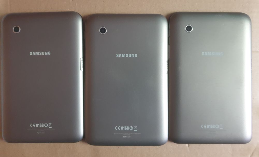 Lot tablettes pour pi&egrave;ces 10 Téléphones et tablettes