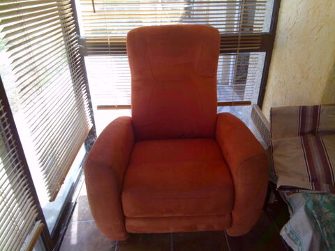 Fauteuil relax électrique -1 place - manque la télécommande 50 Trèbes (11)