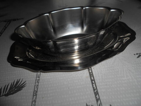 sauci�re en inox 5 �chenoz-la-M�line (70)