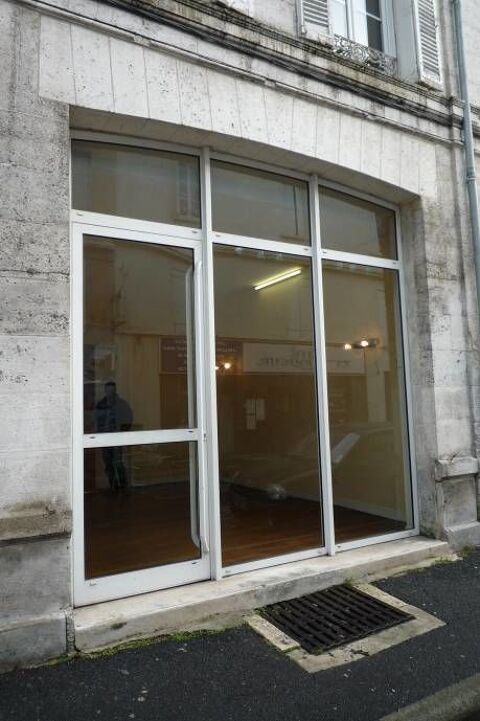  Atelier � louer 3 pi�ces 55 m� Angoul�me