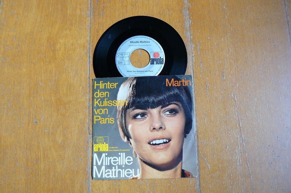 SP Mireille MATHIEU : Hinter den Kulissen von Paris - Ariola CD et vinyles