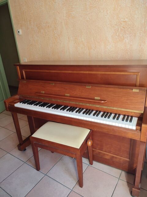 Piano Samick JS112 900 Céret (66)