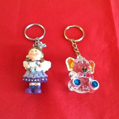 PORTE-CLES, FEE CLOCHETTE et petit ELEPHANTEAU 2 Saint-Etienne (42)