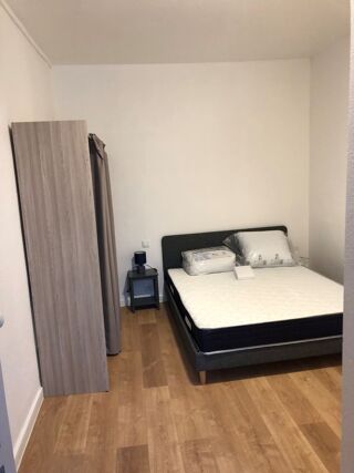  Appartement à louer 2 pièces 33 m²