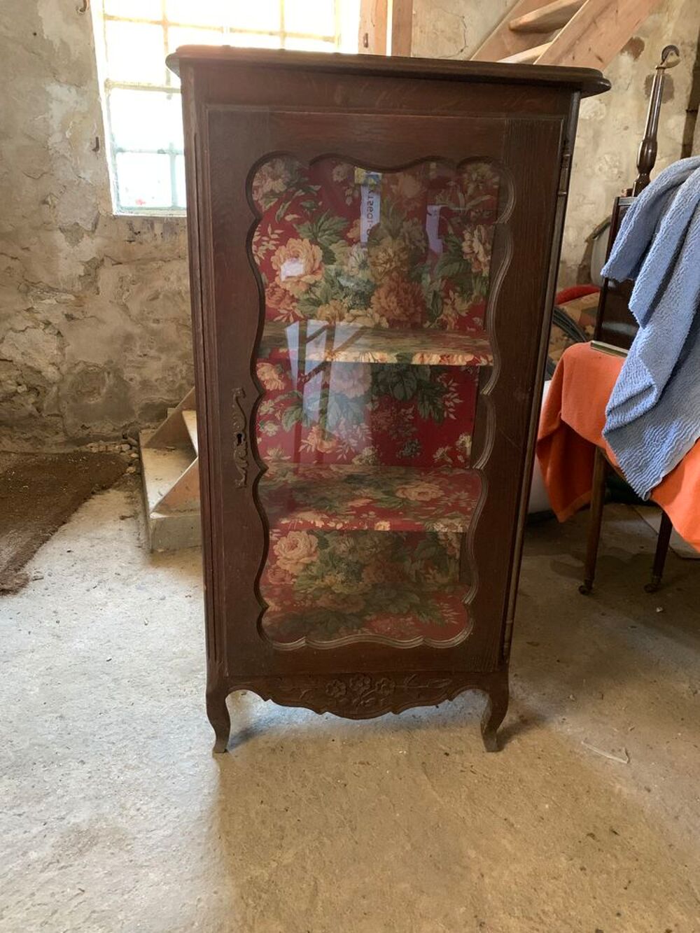Vitrine ancienne en bois Meubles